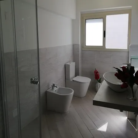 Aloha Apartment *