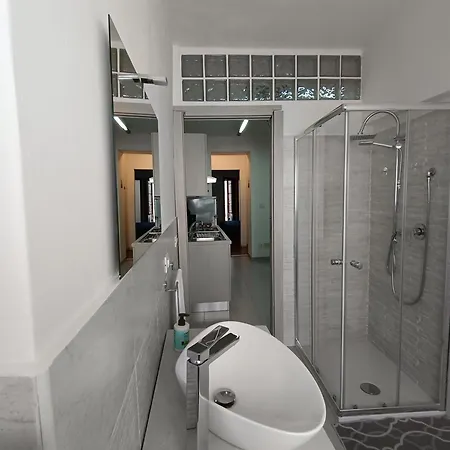 Aloha Apartment *