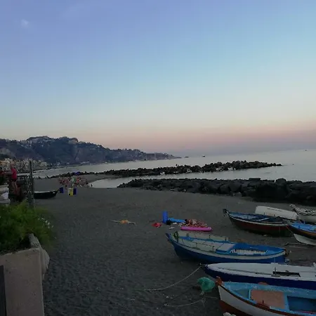 Aloha * Giardini-Naxos